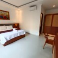 Queen bed room